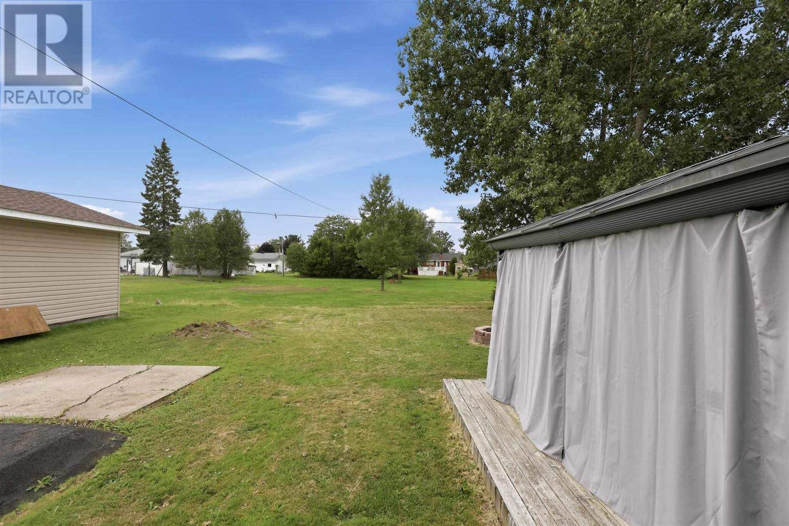 75 Indiana Dr, Sault Ste. Marie, Ontario  P6A 4Y4 - Photo 34 - SM262471