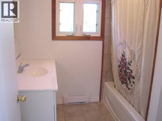 52 West St, Blind River, Ontario  P0R 1B0 - Photo 11 - SM262486