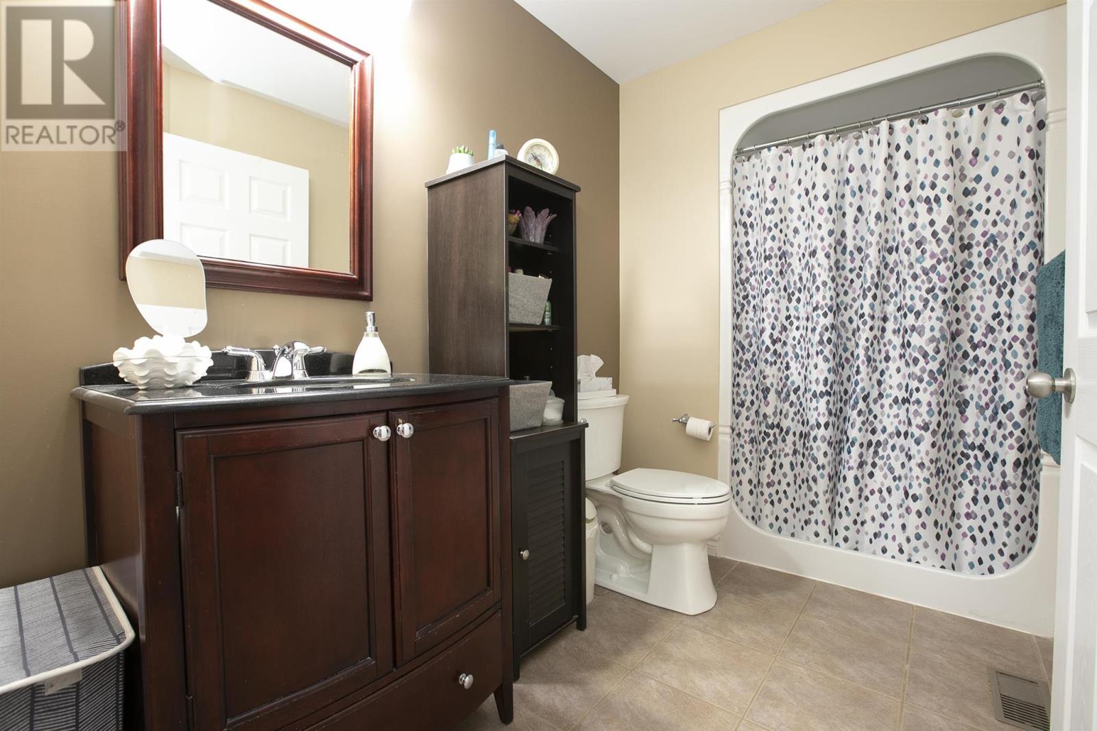 147 Queensgate Blvd, Sault Ste. Marie, Ontario P6A 6Y4 - Photo 38 - SM262488