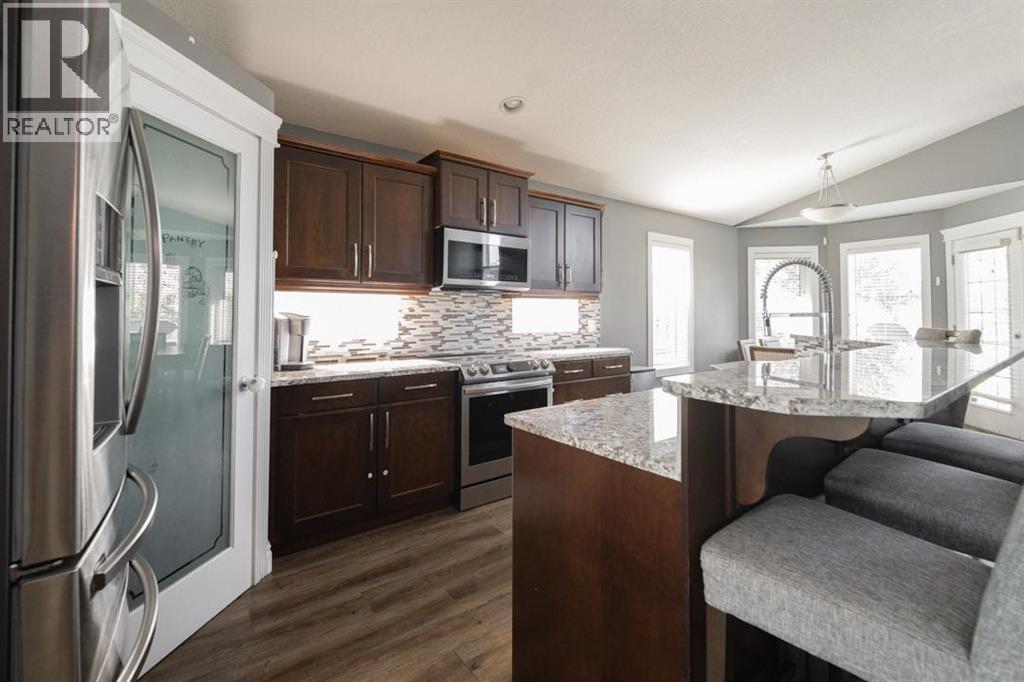 143 Pew Lane, Fort Mcmurray, Alberta  T9K 0A8 - Photo 7 - A2344072