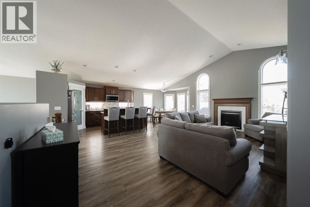 143 Pew Lane, Fort Mcmurray, Alberta  T9K 0A8 - Photo 5 - A2344072