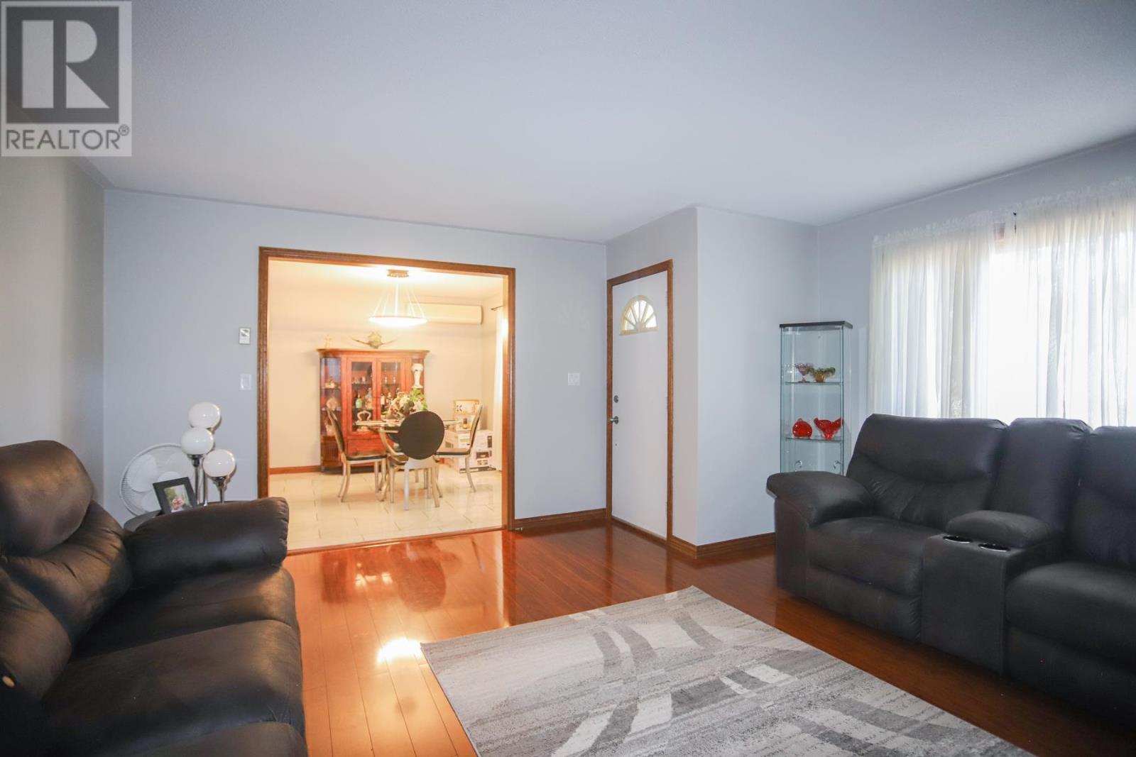 560 Lake St, Sault Ste. Marie, Ontario P6B 3L2 - Photo 11 - SM262501