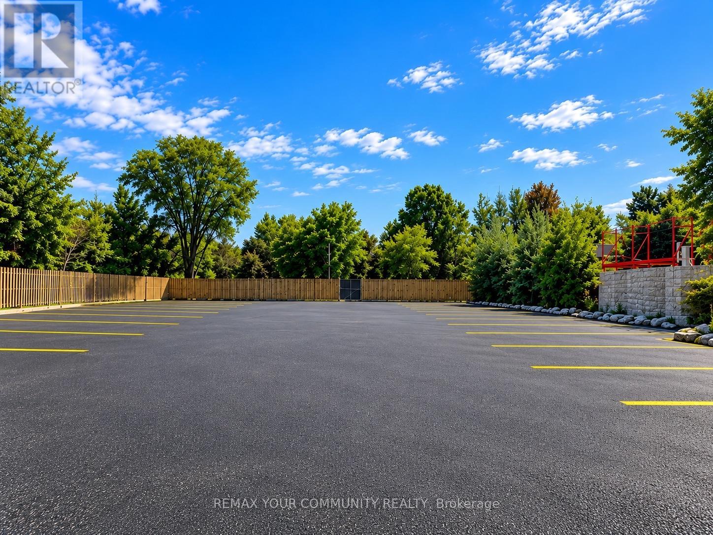 53 Observatory Lane, Richmond Hill, Ontario  L4C 8K9 - Photo 2 - N13748802