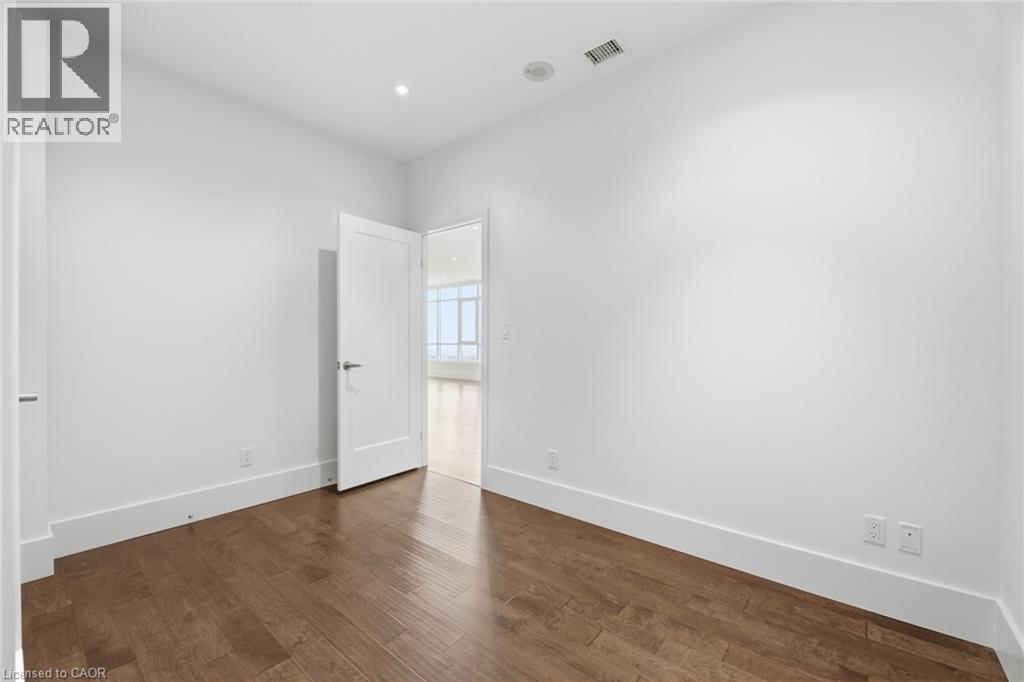 1 Victoria Street, Kitchener, Ontario  N2G 0B5 - Photo 27 - 40863342