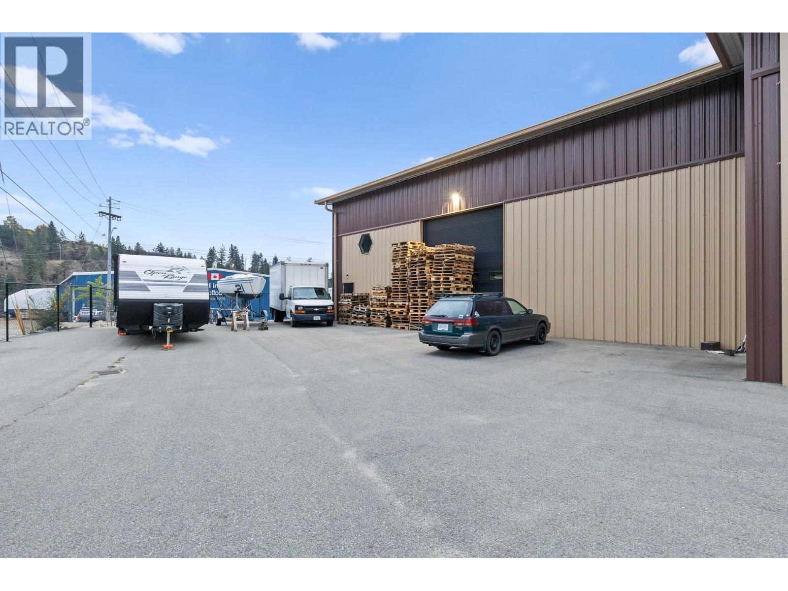 2253 Dartmouth Road Penticton Photo 3