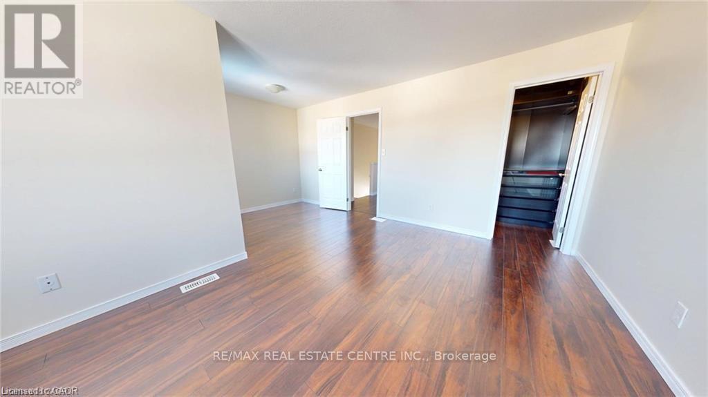11 Sorrento Street, Kitchener, Ontario  N2R 0A4 - Photo 13 - X13786054
