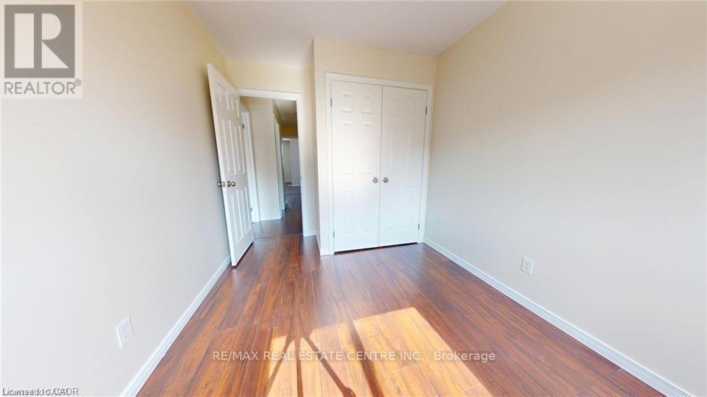 11 Sorrento Street, Kitchener, Ontario  N2R 0A4 - Photo 18 - X13786054