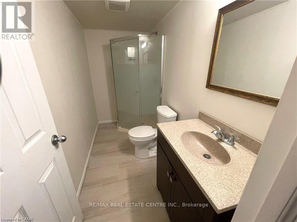 11 Sorrento Street, Kitchener, Ontario  N2R 0A4 - Photo 21 - X13786054