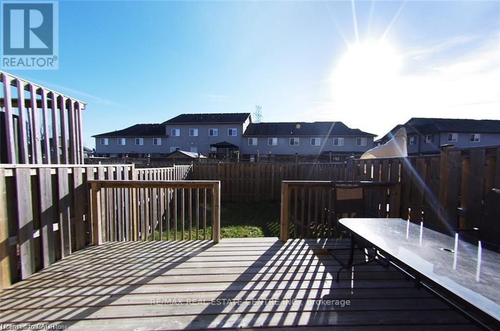 11 Sorrento Street, Kitchener, Ontario  N2R 0A4 - Photo 26 - X13786054