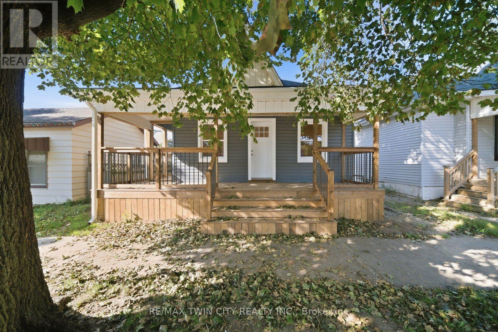 140 Pearl Street, Brantford, Ontario  N3T 3P4 - Photo 2 - X13786102
