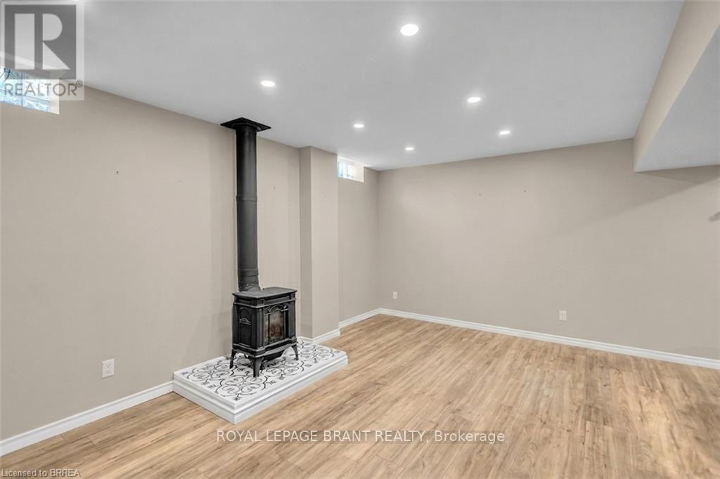 69 Hunter Way, Brantford, Ontario  N3T 0A2 - Photo 41 - X13786130