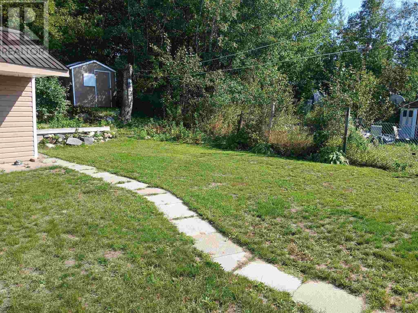 100 Westhill Rd, Elliot Lake, Ontario  P5A 1A7 - Photo 23 - SM262536
