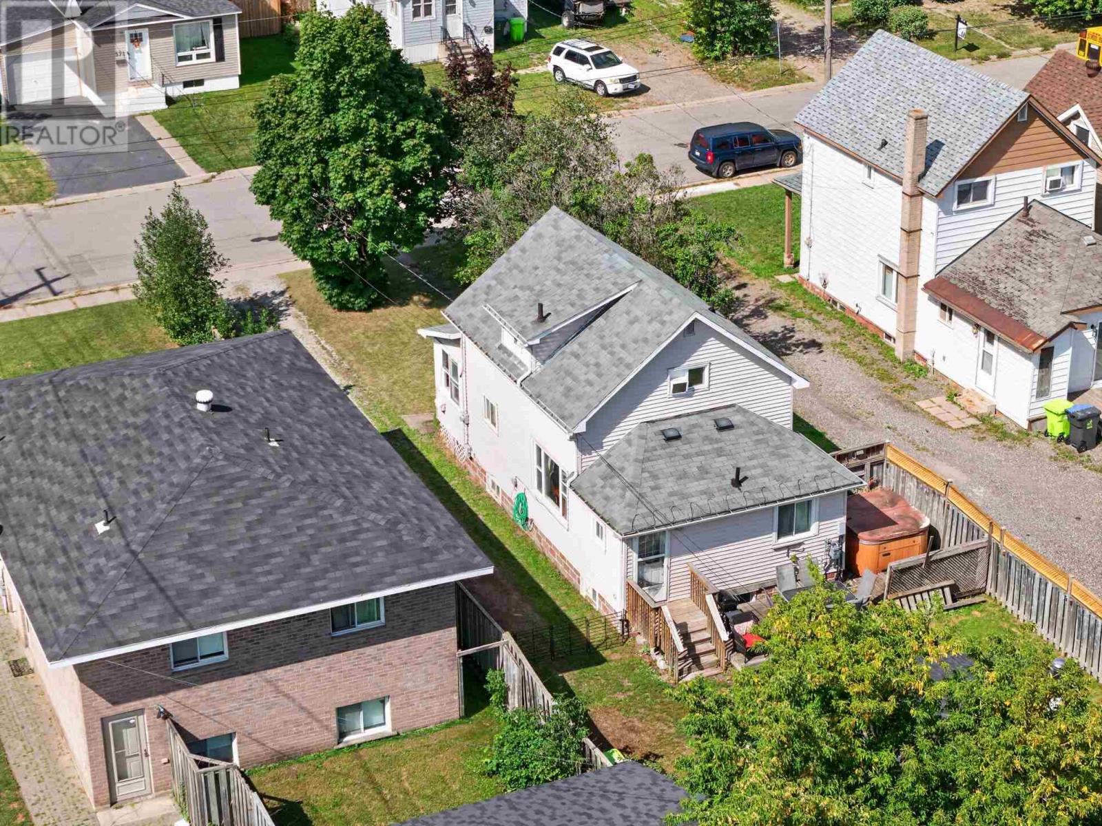 566 Northland Rd, Sault Ste. Marie, Ontario  P6C 3P2 - Photo 5 - SM262537