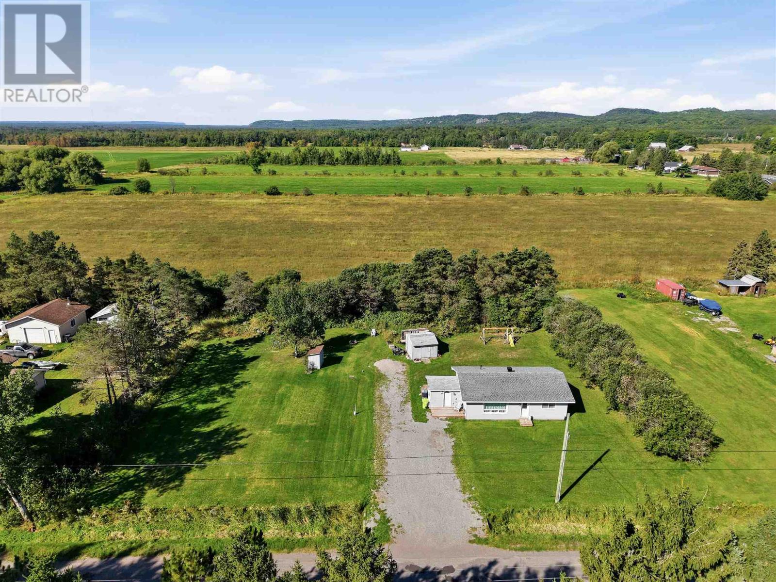 1297 Leighs Bay Rd, Sault Ste. Marie, Ontario  P6A 5K8 - Photo 1 - SM262538