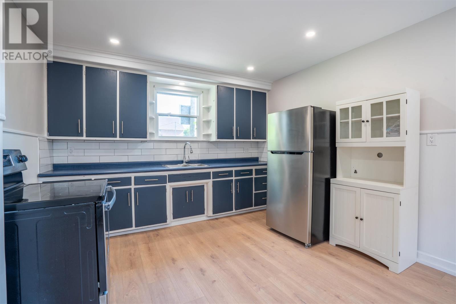 216 Goulais Ave, Sault Ste. Marie, Ontario  P6C 4Z8 - Photo 14 - SM262539