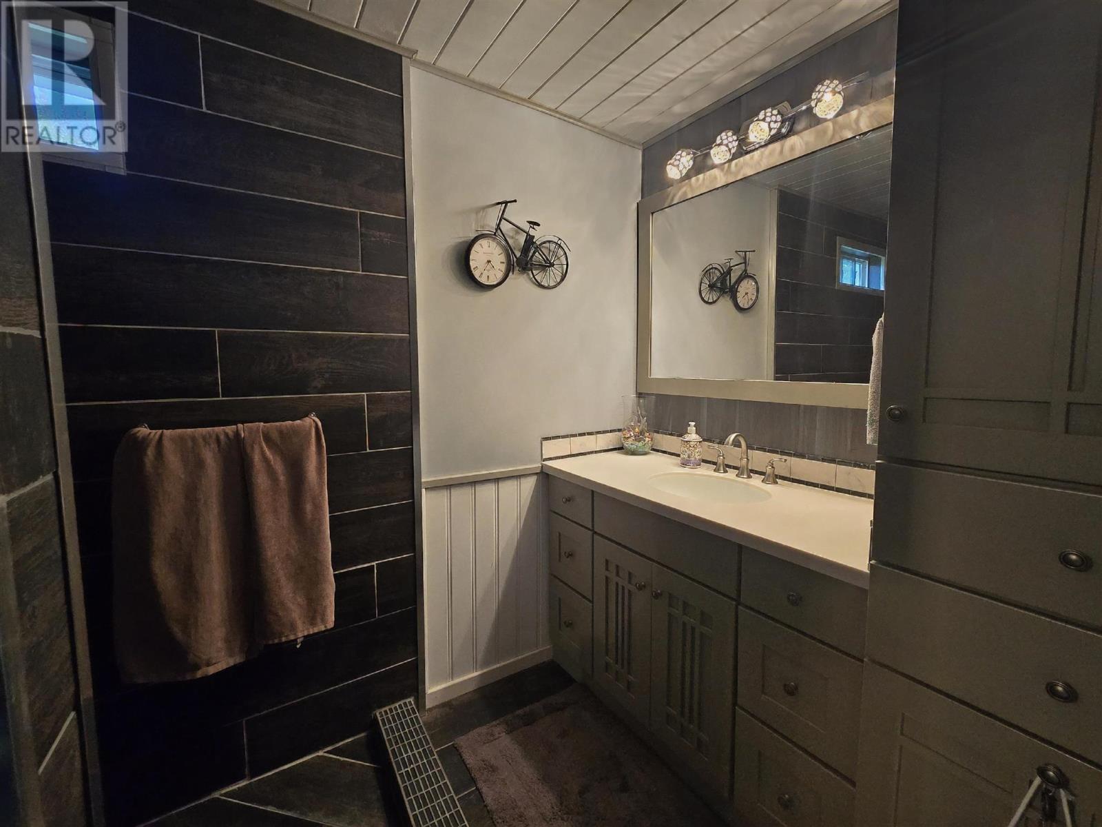 1607 Hilton Rd, Hilton Beach, Ontario  P0R 1G0 - Photo 17 - SM262543