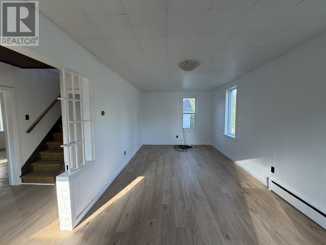 62 Queen St, Thessalon, Ontario  P0R 1L0 - Photo 14 - SM262547