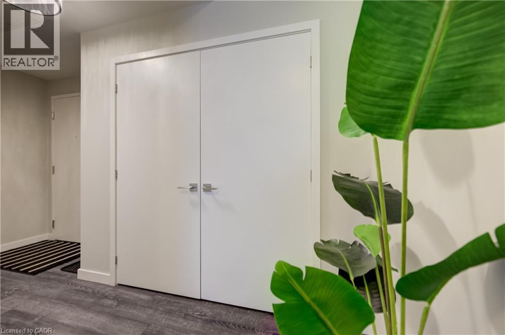 690 King Street W Unit# 112, Kitchener, Ontario N2G 0B9 - Photo 4 - 40863578
