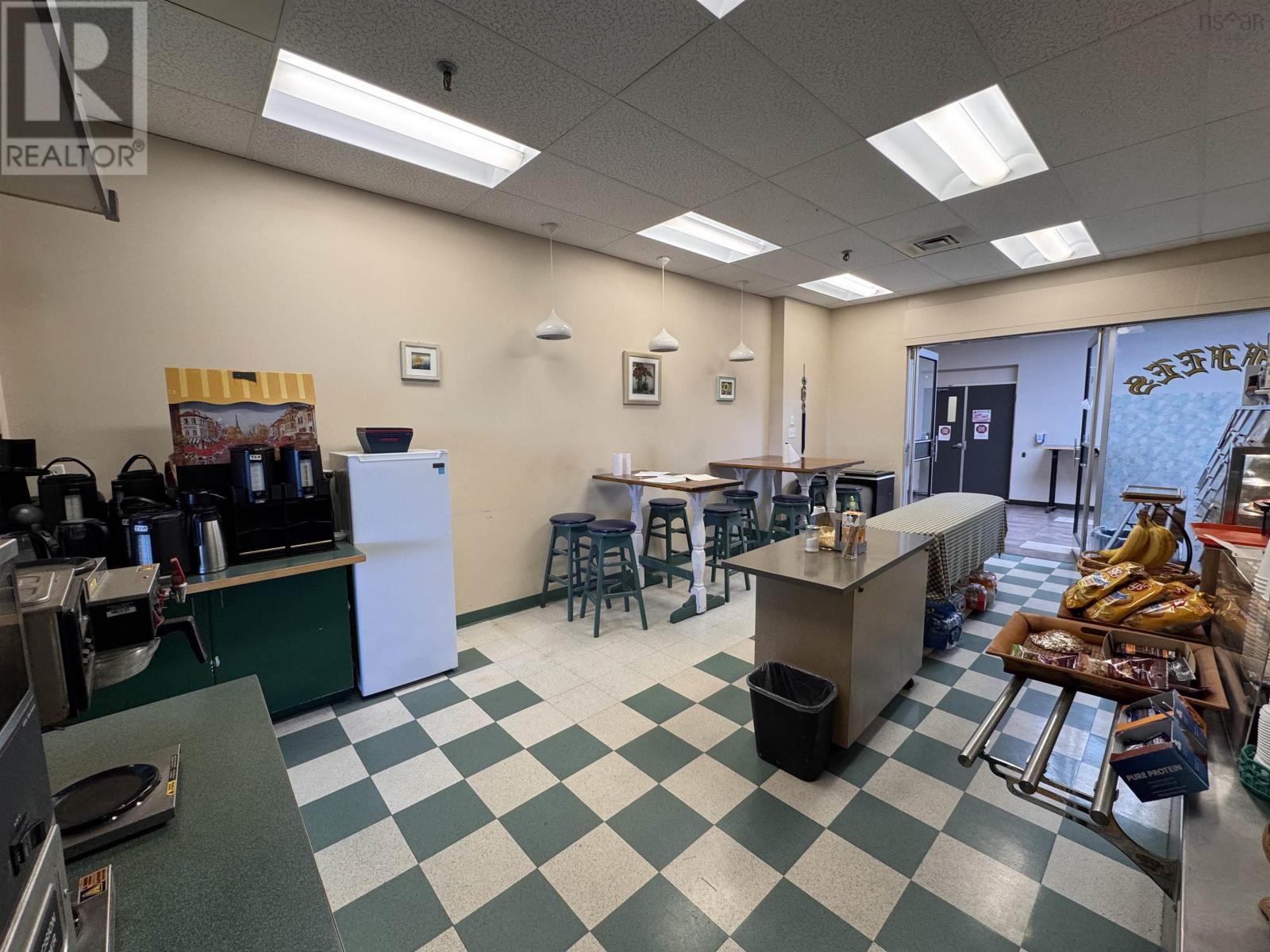 406 2021 Brunswick St, Halifax, Nova Scotia  B3K 2Y5 - Photo 6 - 202623347