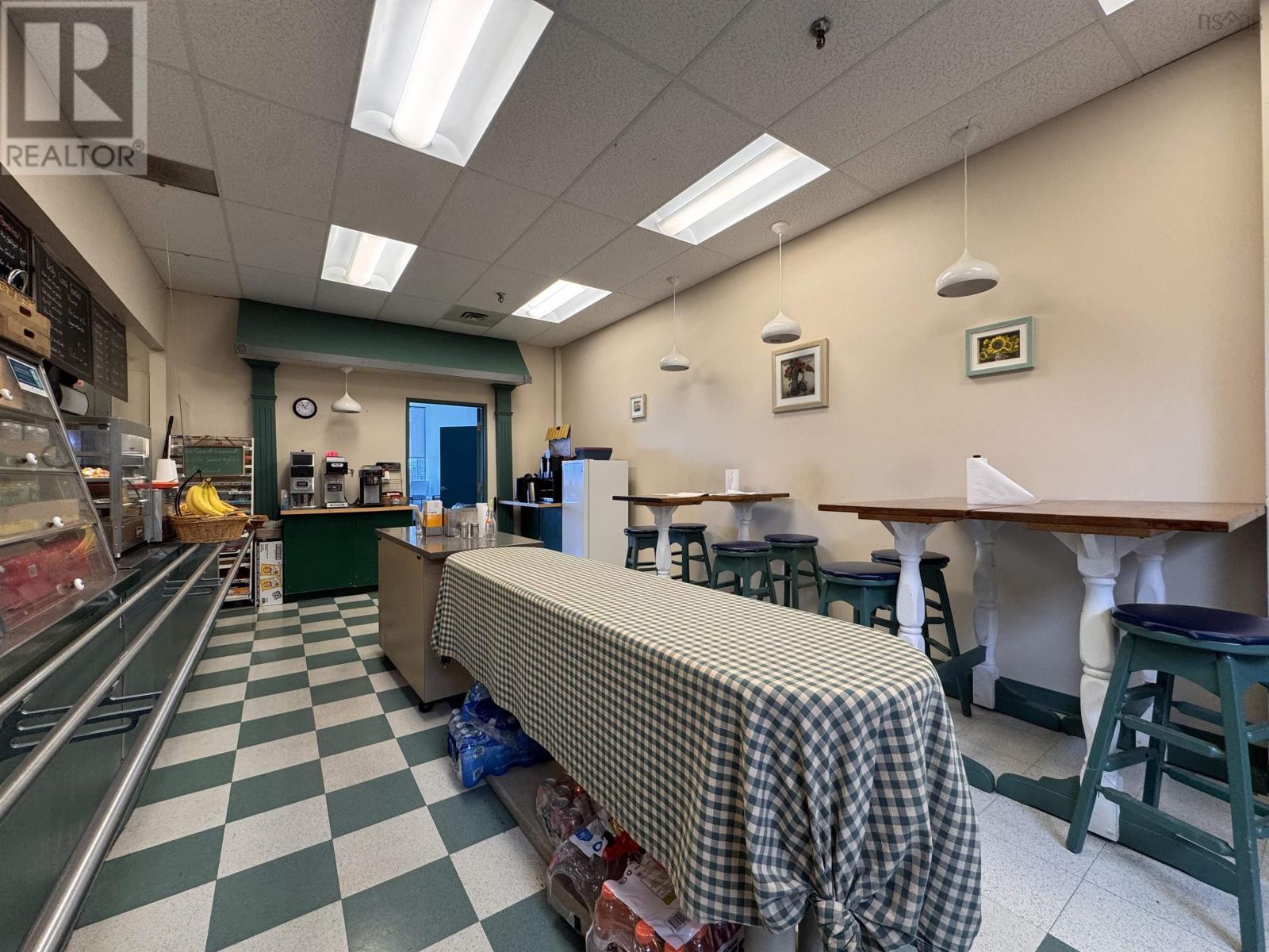 406 2021 Brunswick St, Halifax, Nova Scotia  B3K 2Y5 - Photo 5 - 202623347