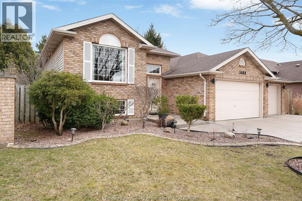 3888 Aristotle Crescent, Windsor, Ontario  N9G 2N9 - Photo 5 - 26022618