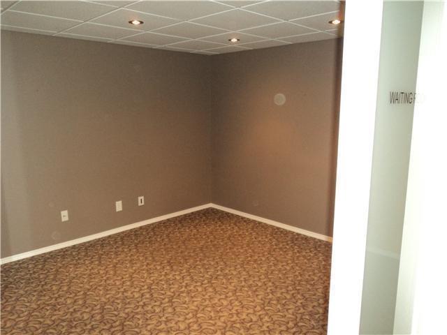 275 12 Highway N, Steinbach, Manitoba  R0A 0C0 - Photo 3 - 202623186