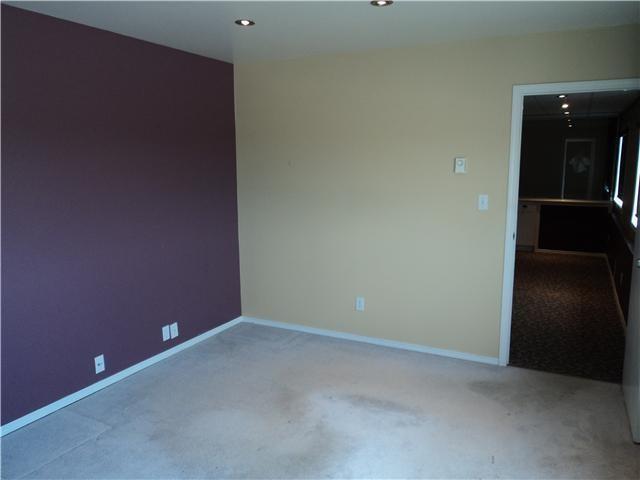 275 12 Highway N, Steinbach, Manitoba  R0A 0C0 - Photo 5 - 202623186