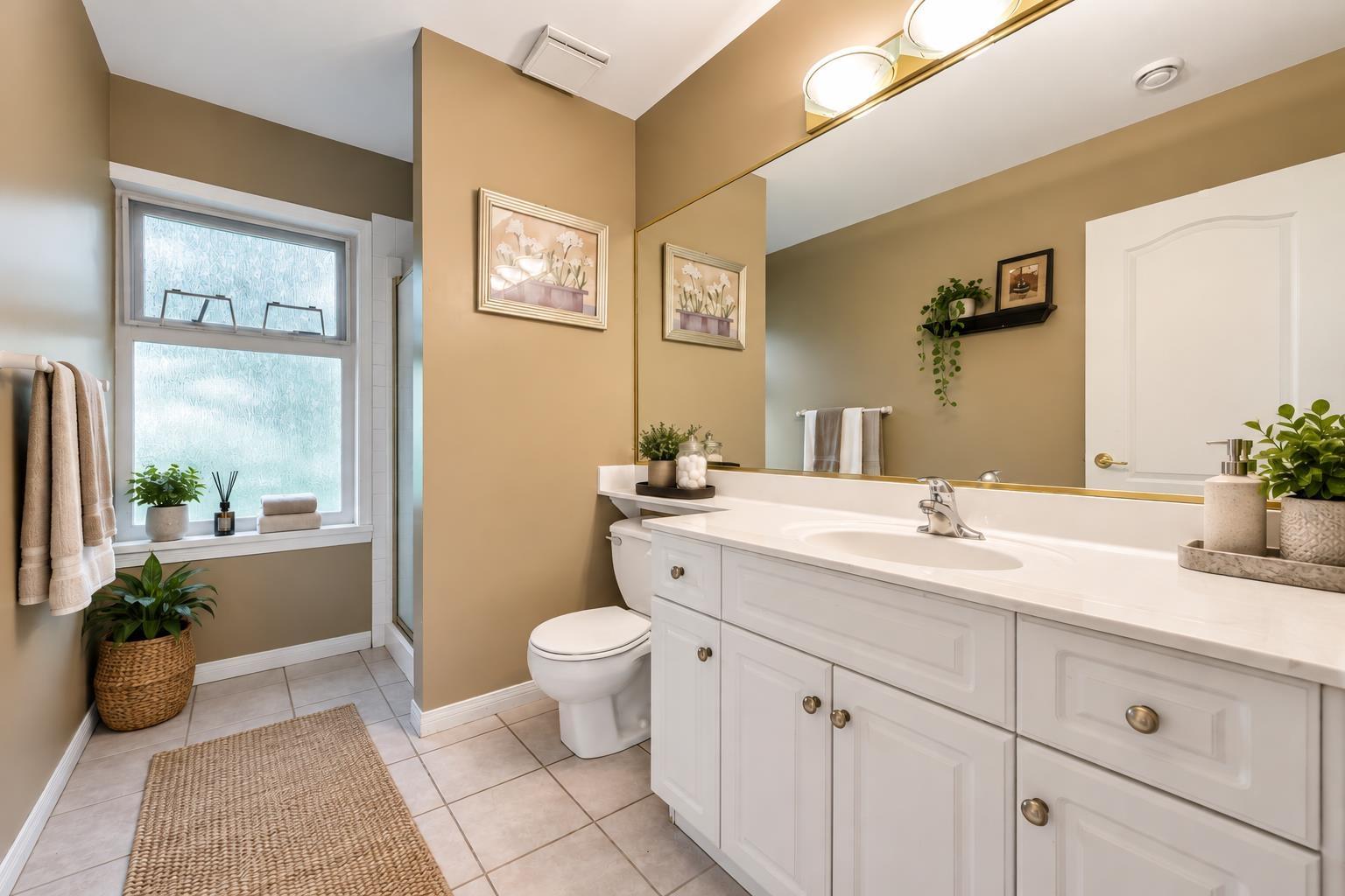 9323 206a Street, Langley, British Columbia  V1M 2W8 - Photo 8 - R3164428