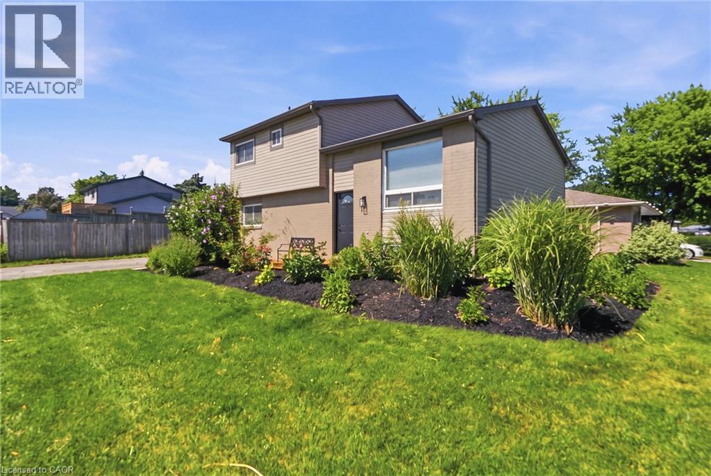 3 Prideaux Street, Stoney Creek, Ontario  L8J 1C9 - Photo 4 - 40849952