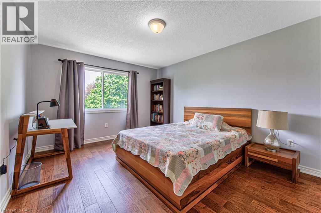 270 Springvalley Crescent, Hamilton, Ontario  L9C 0B4 - Photo 29 - 40852288