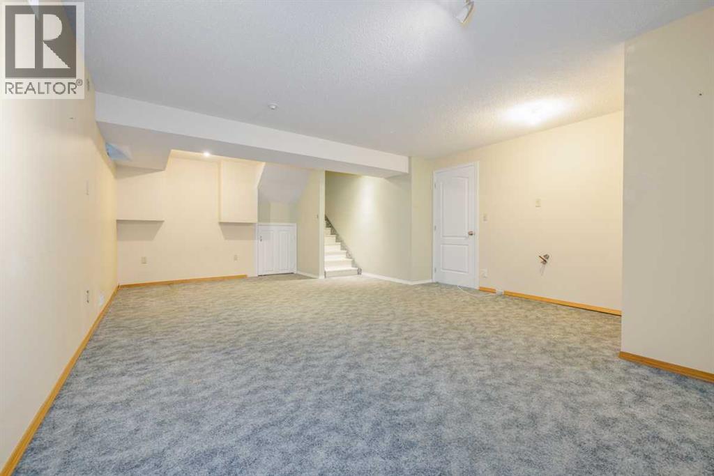 36 Sandpiper Way NW, Calgary, Alberta  T3K 3C6 - Photo 23 - A2344672