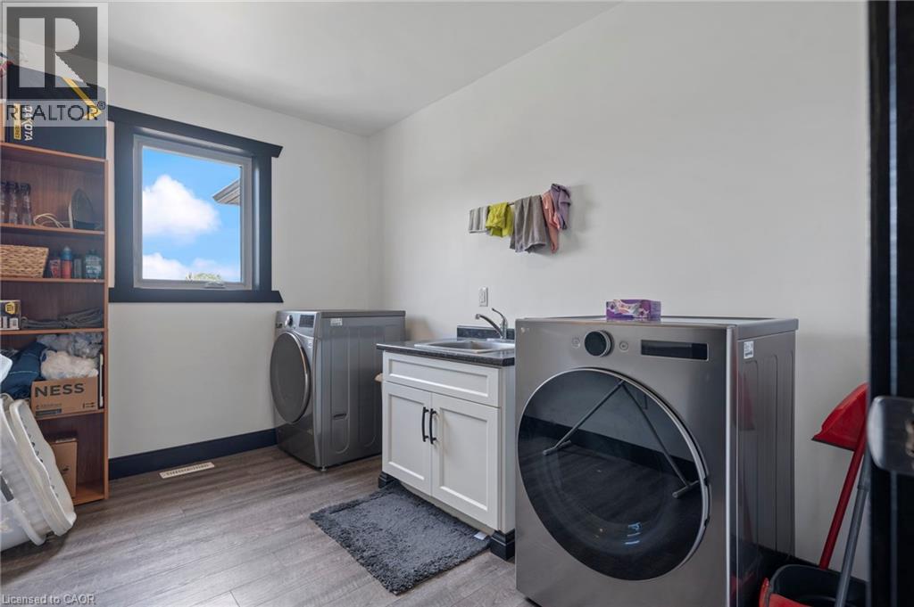 2445 East Quarter Line Road, Delhi, Ontario  N4B 2W4 - Photo 15 - 40861109
