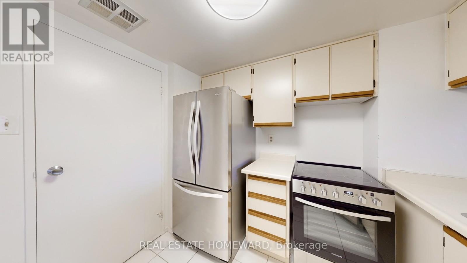 623 - 77 Maitland Place, Toronto, Ontario M4Y 2V6 - Photo 11 - C13100686