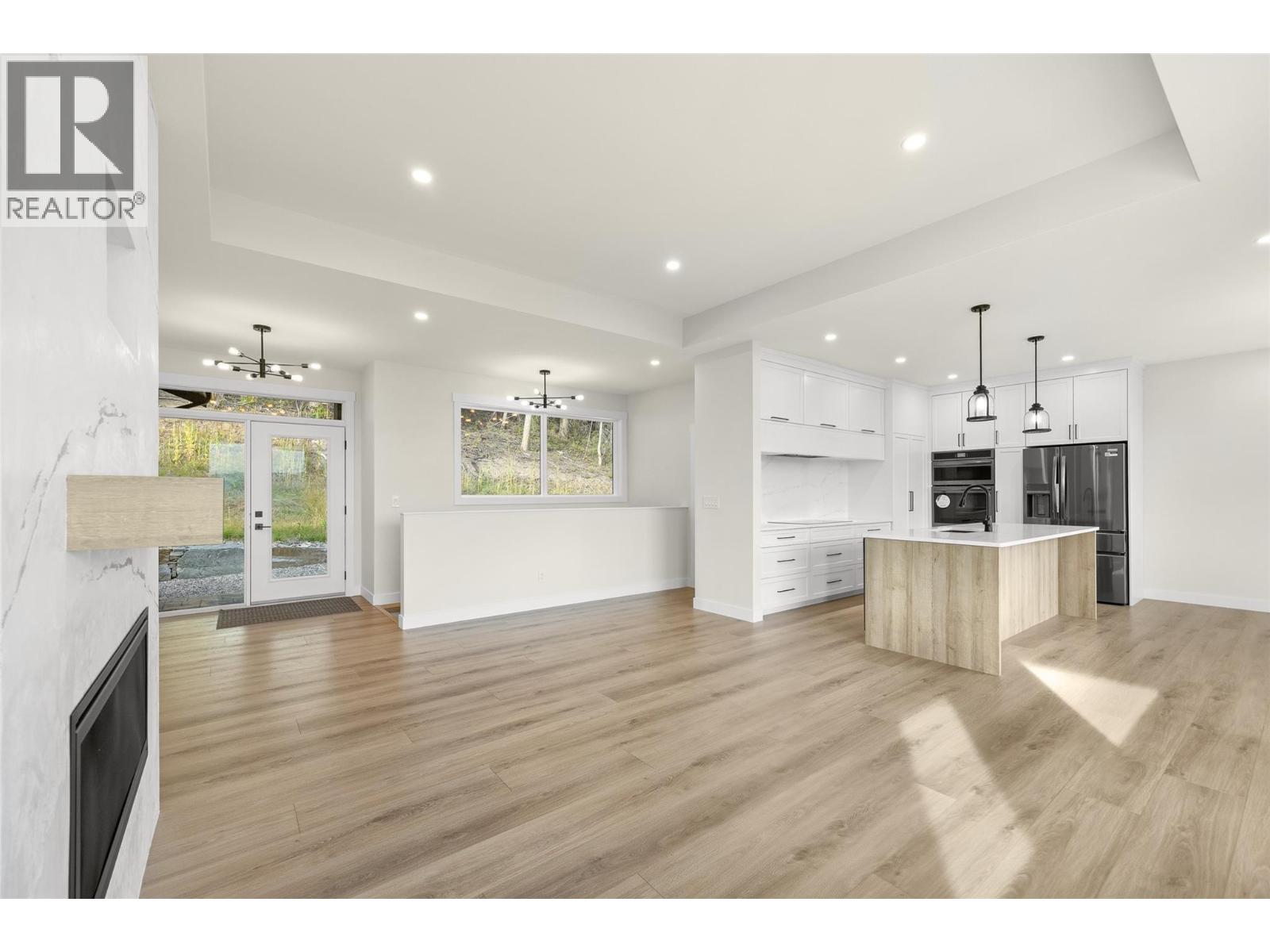 7863 Boulter Road, Vernon, British Columbia  V1B 3N2 - Photo 12 - 10400532