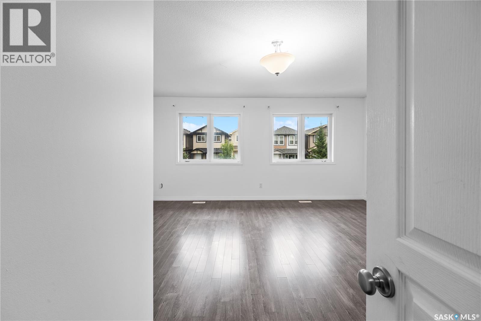 110 Henick Crescent, Saskatoon, Saskatchewan  S7R 0A7 - Photo 18 - SK048497