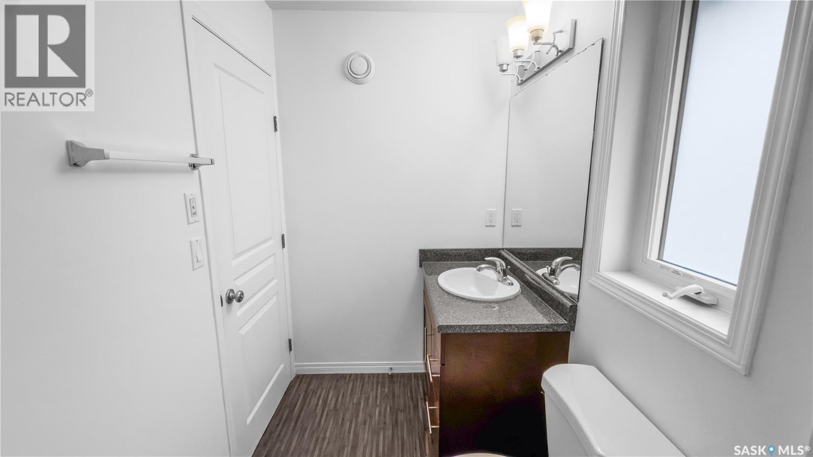 110 Henick Crescent, Saskatoon, Saskatchewan  S7R 0A7 - Photo 22 - SK048497