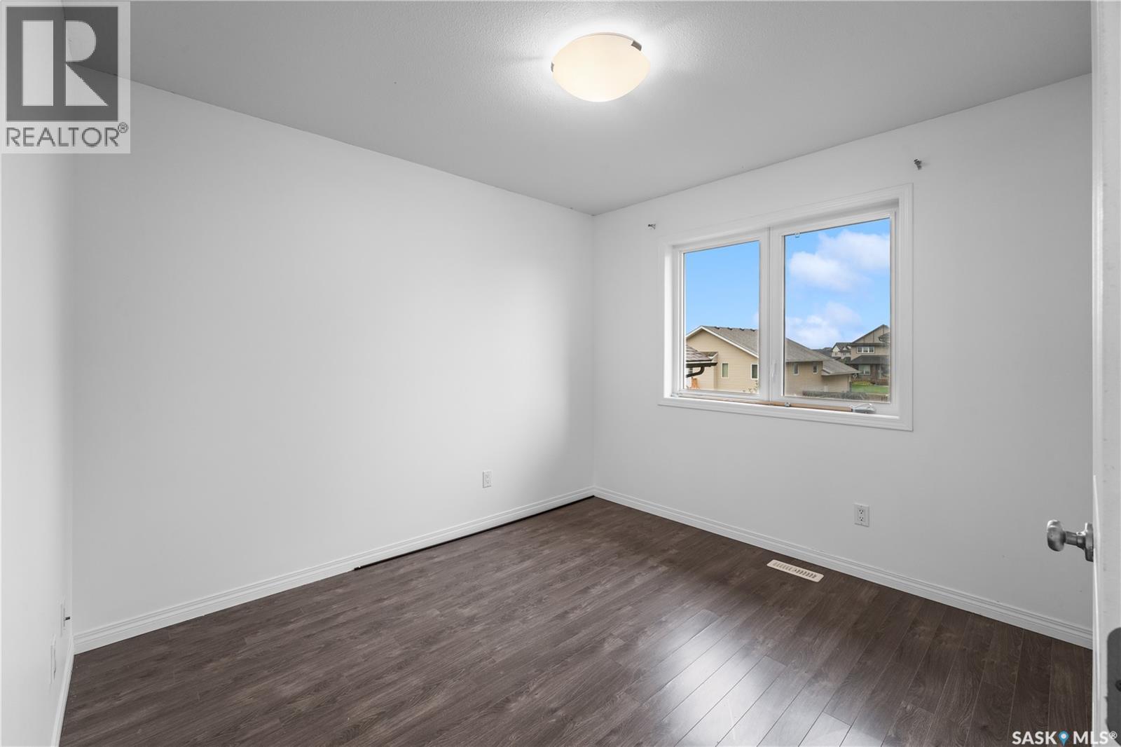 110 Henick Crescent, Saskatoon, Saskatchewan  S7R 0A7 - Photo 32 - SK048497