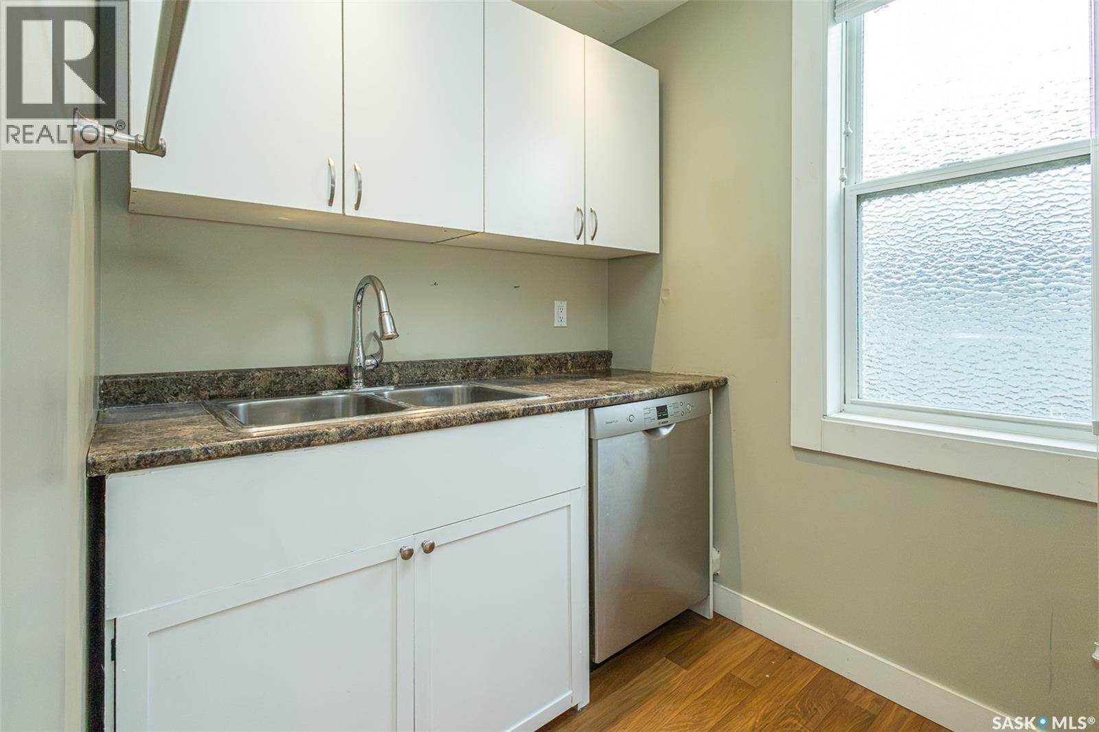 1209 Cumberland Avenue S, Saskatoon, Saskatchewan  S7H 2L8 - Photo 13 - SK048489