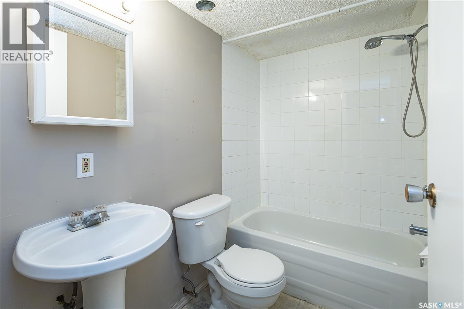 1209 Cumberland Avenue S, Saskatoon, Saskatchewan  S7H 2L8 - Photo 45 - SK048489