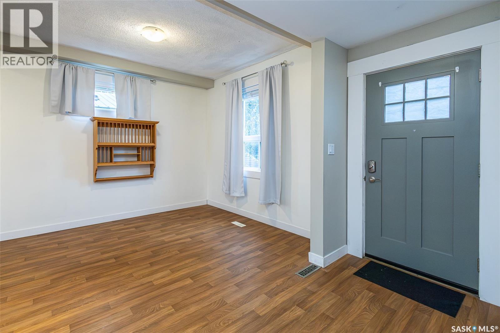 1209 Cumberland Avenue S, Saskatoon, Saskatchewan  S7H 2L8 - Photo 6 - SK048489