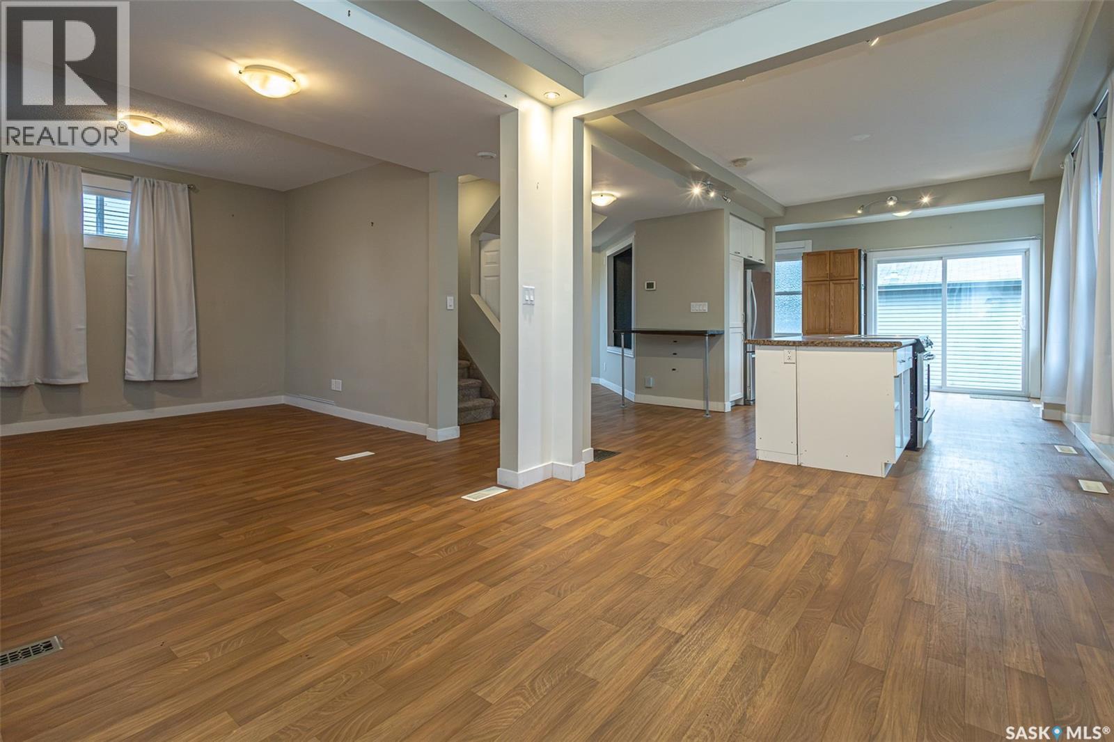 1209 Cumberland Avenue S, Saskatoon, Saskatchewan  S7H 2L8 - Photo 8 - SK048489