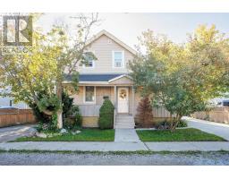 18 CLIFTON STREET, Kawartha Lakes, Ontario