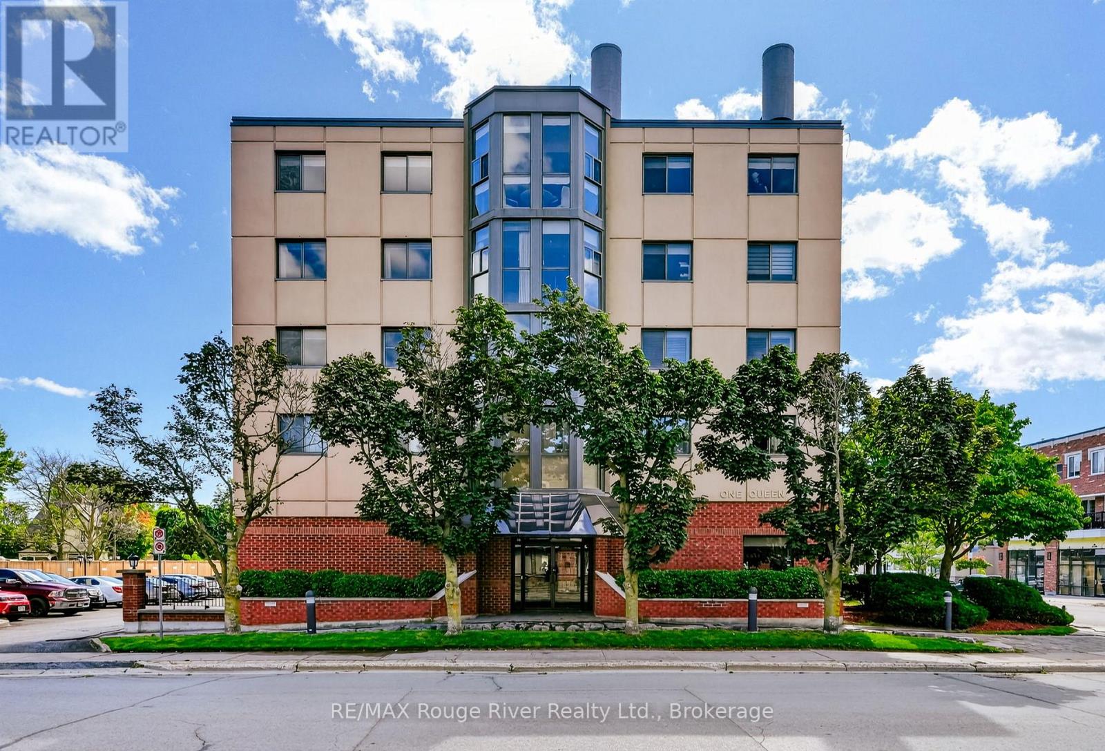402 - 1 Queen Street, Cobourg, Ontario  K9A 1M8 - Photo 1 - X13786430