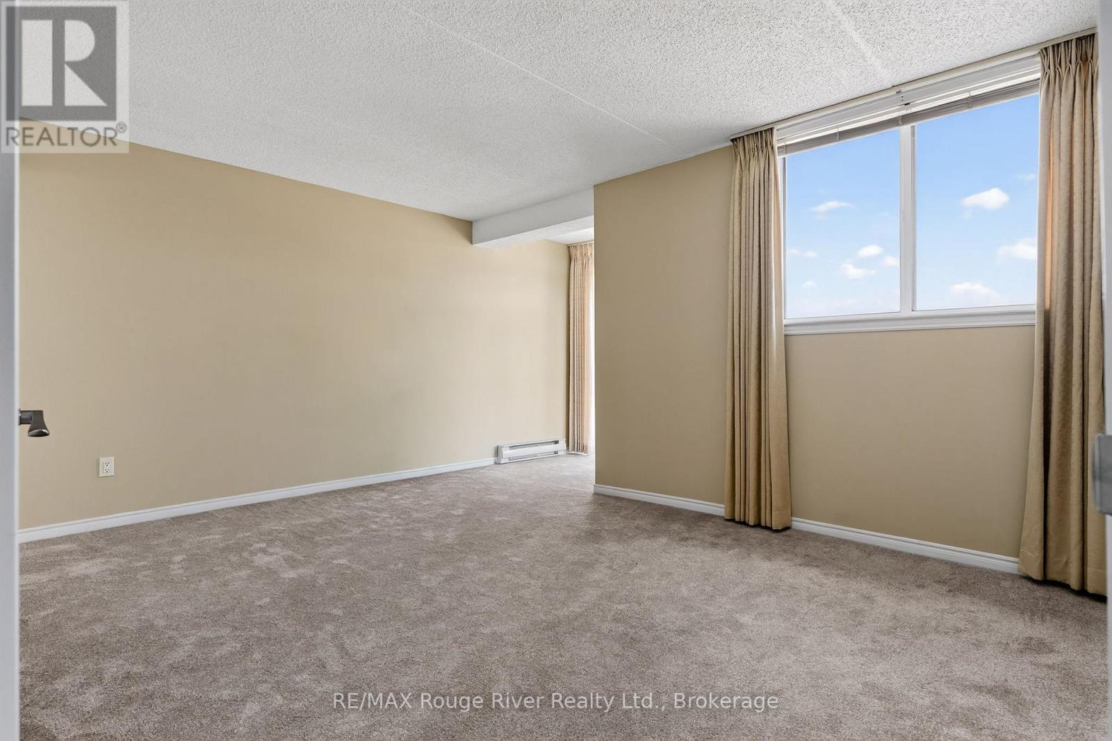 402 - 1 Queen Street, Cobourg, Ontario  K9A 1M8 - Photo 18 - X13786430