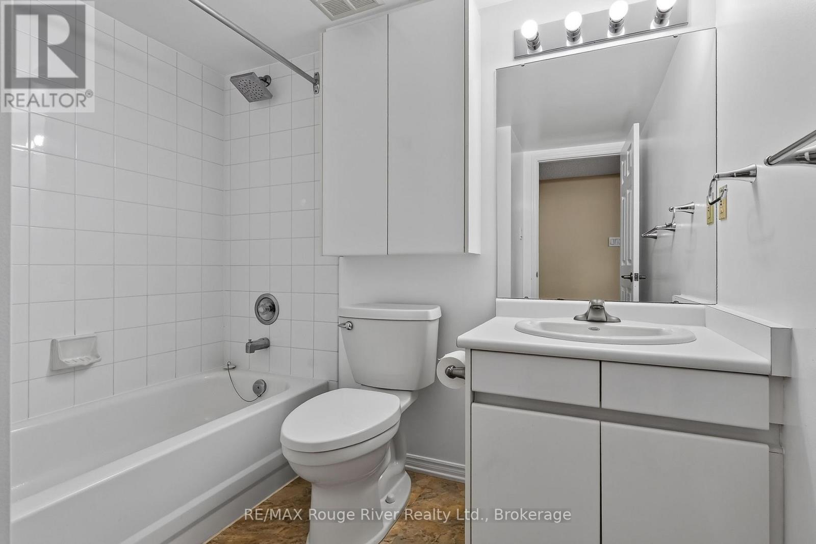 402 - 1 Queen Street, Cobourg, Ontario  K9A 1M8 - Photo 26 - X13786430
