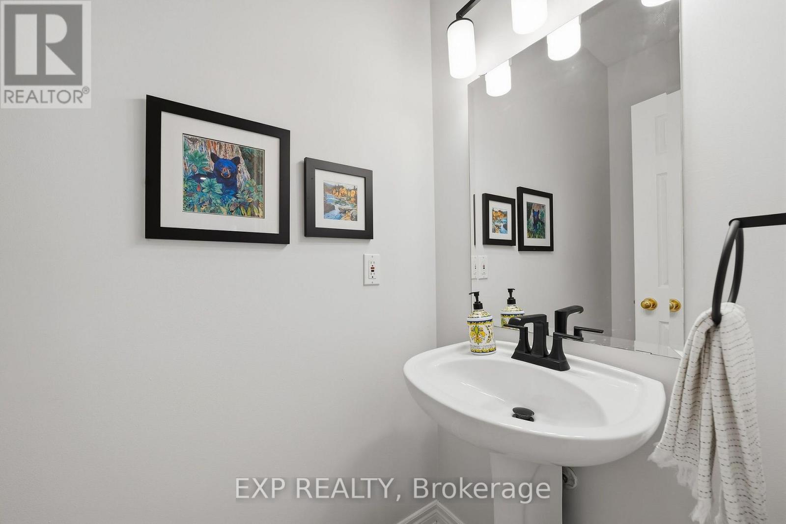 35 Heritage Place, Middlesex Centre, Ontario  N0M 2A0 - Photo 16 - X13786390