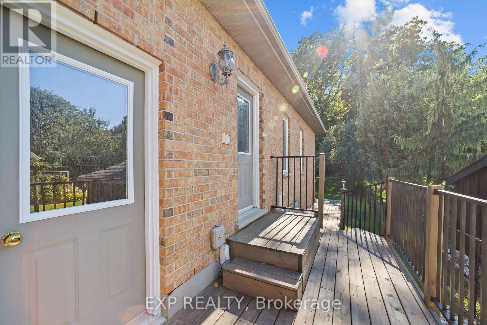 35 Heritage Place, Middlesex Centre, Ontario  N0M 2A0 - Photo 37 - X13786390