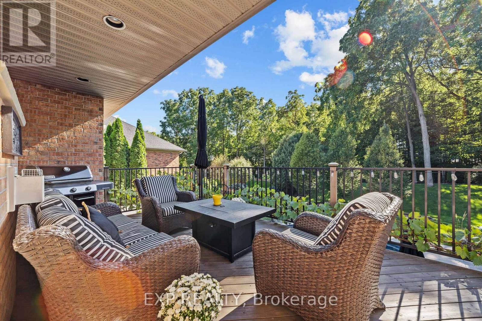 35 Heritage Place, Middlesex Centre, Ontario  N0M 2A0 - Photo 39 - X13786390