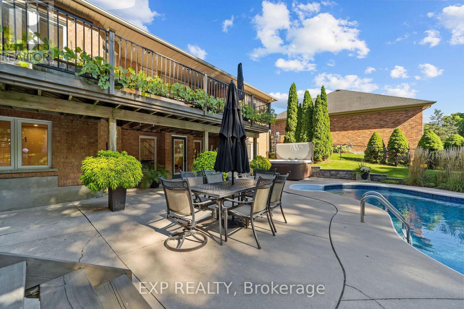 35 Heritage Place, Middlesex Centre, Ontario  N0M 2A0 - Photo 40 - X13786390
