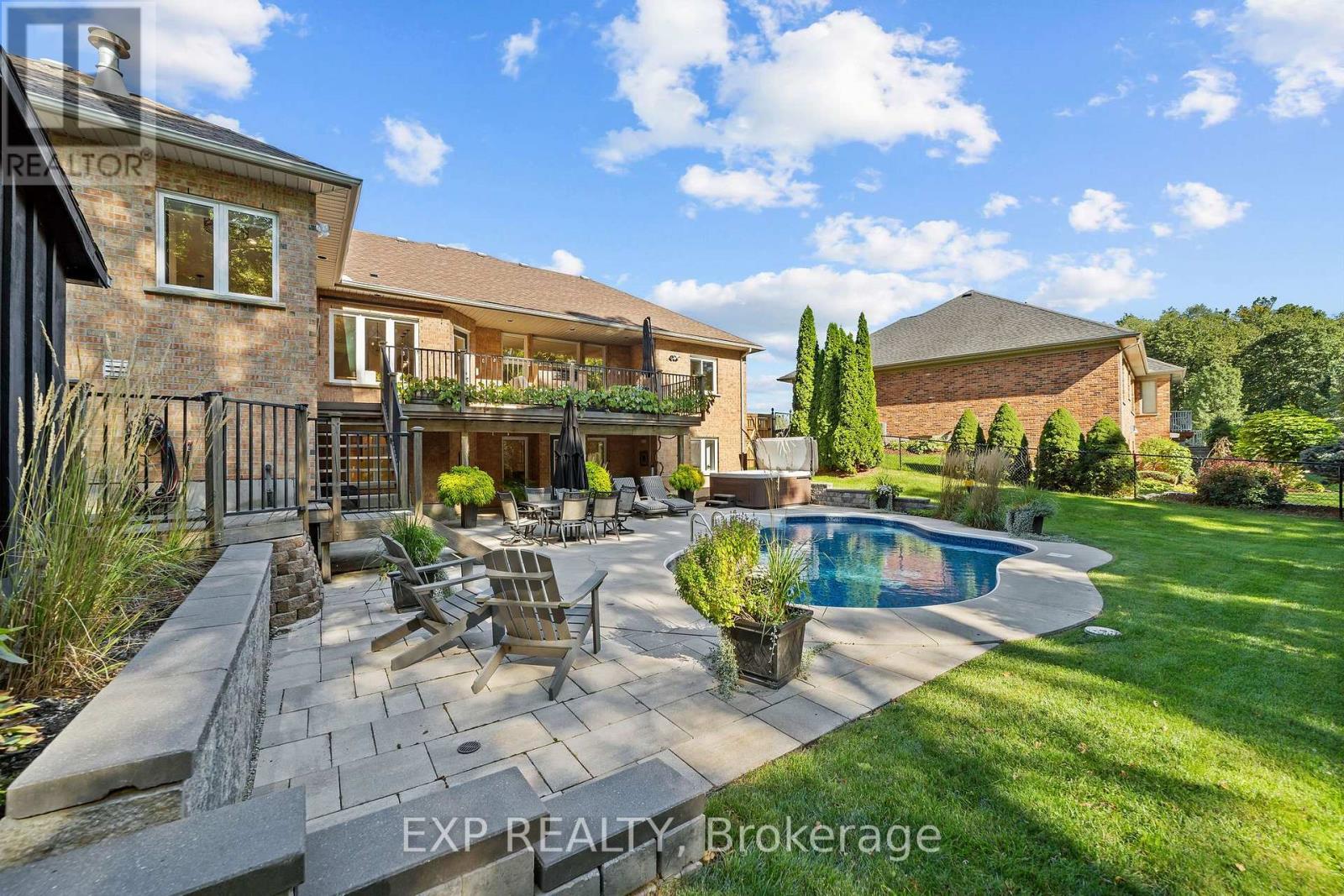35 Heritage Place, Middlesex Centre, Ontario  N0M 2A0 - Photo 41 - X13786390